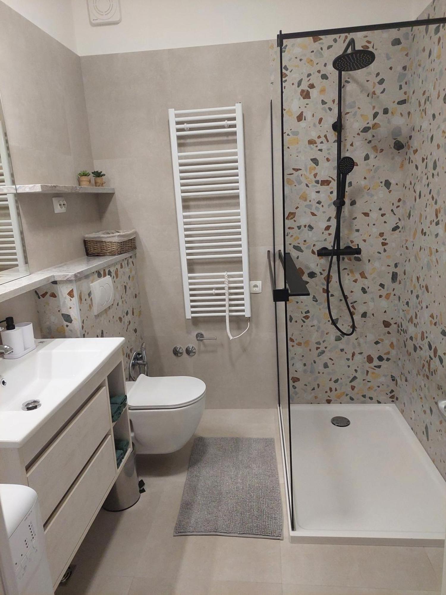 Apartments Iskra Стобреч Екстер'єр фото